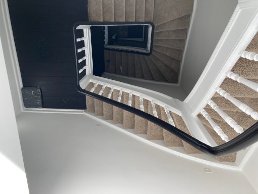Neuer Teppichboden im Treppenhaus Bonn Poppelsdorf